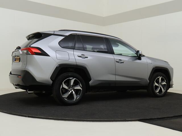 Toyota RAV4 2.5 Plug-in Hybrid AWD Dynamic | Navigatie | Stoelverwarming | Camera