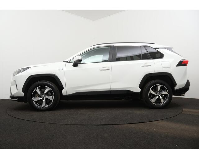 Toyota RAV4 2.5 PHEV AWD Style Limited | JBL | Elektrische Achterklep | Parkeersensoren rondom | Stuurverwarming | Trekhaak |