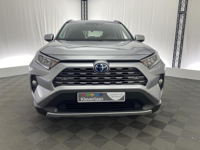 Toyota RAV4 2.5 Hybrid Dynamic Automaat 218 pk | Clima | Cruise | Camera | Stoelverw. | Apple CarPlay | LMV 18" |