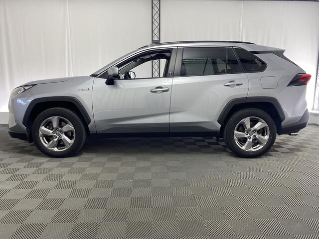 Toyota RAV4 2.5 Hybrid Dynamic Automaat 218 pk | Clima | Cruise | Camera | Stoelverw. | Apple CarPlay | LMV 18" |