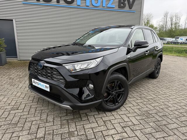 Toyota RAV4 2.5 Hybrid Executive Carplay Trekhaak Panoramadak Achteruitrijcamera Stuurverwarming