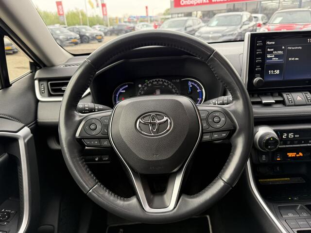 Toyota RAV4 2.5 Hybrid Executive Carplay Trekhaak Panoramadak Achteruitrijcamera Stuurverwarming