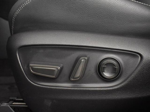 Toyota RAV4 2.5 Hybrid AWD Executive | JBL | Panorama schuif kanteldak