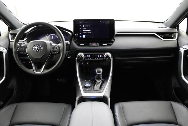 Toyota RAV4 2.5 Hybrid AWD Style | Stuur en stoelverwarming | Parkeersensoren en camera | Electrisch verstelbare stoel |