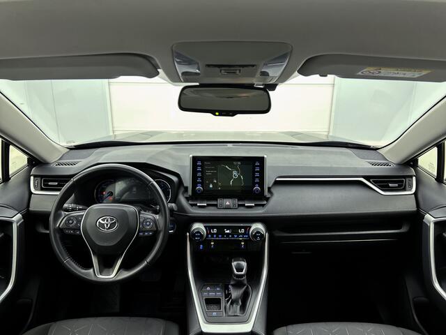 Toyota RAV4 2.5 Hybrid Active Limited | Navigatie