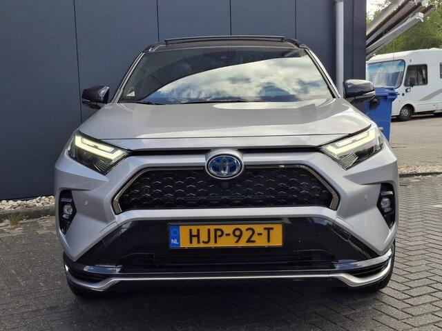 Toyota RAV4 2.5 Plug-in Hybrid AWD Bi-Tone Plus | Schuif/kantel dak | JBL | BSM | Stoel verw+ventilatie | 360gr. camera | HUD |