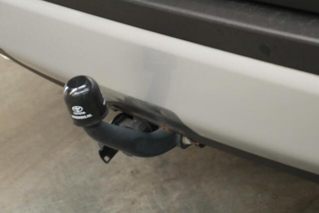 Toyota RAV4 2.5 Hybrid AWD ADVENTURE, Trekhaak, Treeplanken, Stoel & Stuurverwarming, Apple Carplay/Android Auto, BSM!