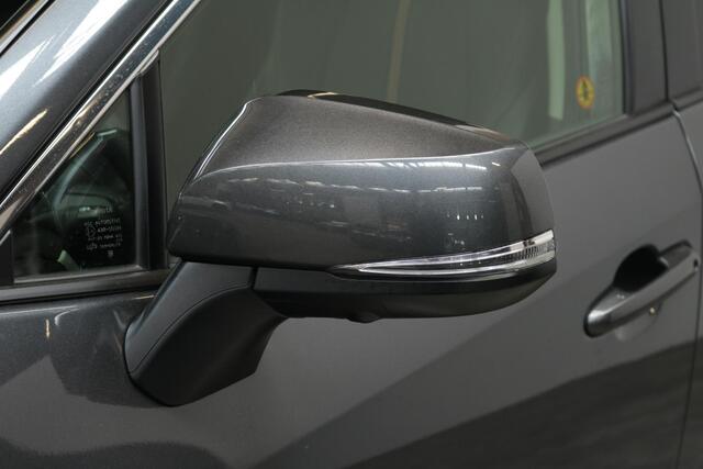 Toyota RAV4 2.5 Hybrid AWD ADVENTURE, Trekhaak, Treeplanken, Stoel & Stuurverwarming, Apple Carplay/Android Auto, BSM!