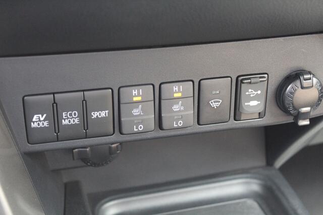 Toyota RAV4 2.5 Hybrid Energy Plus | Rijklaar | Leder | Memory | Stoel-/stuurverw. | LED | Adaptive cruise | Camera | Navi | Dealer onderhouden