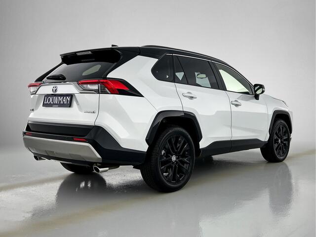 Toyota RAV4 2.5 Hybrid AWD Bi-Tone | 1.650 KG Trekgewicht | Stoel + Stuurverwarming | Elektrische Stoel | Facelift model |