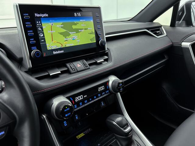 Toyota RAV4 2.5 Plug-in Hybrid AWD Style | 306 PK | Stoelverwarming | Camera | Blindspot | Elektrische Stoel | Half Leder |