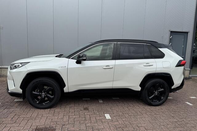 Toyota RAV4 2.5 Hybrid AWD Bi-Tone Navigatie, Dodehoekdetectie, 360" Camera, JBL, Stoelverwarming