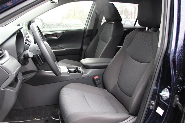 Toyota RAV4 2.5 Hybrid Dynamic **NAVIGATIE/ PARKEERCAMERA/ 36 MAANDEN GARANTIE**