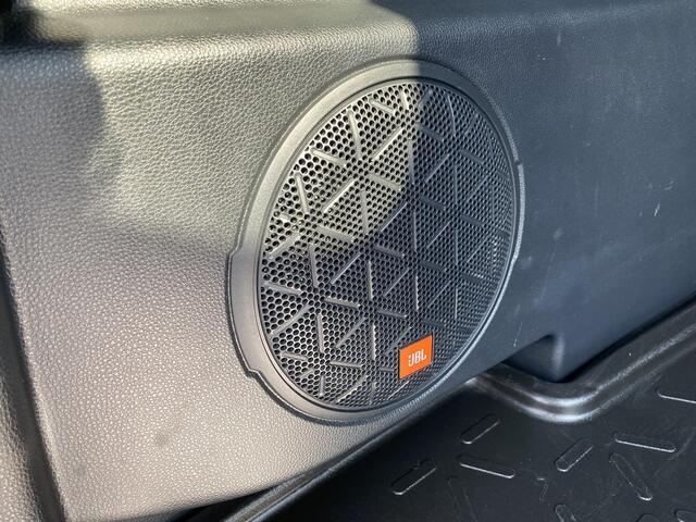 Toyota RAV4 2.5 Hybrid AWD Black Edition Trekhaak, JBL, Navigatie, Stoelverwarming, LMV, LED, Adaptieve cruise control.