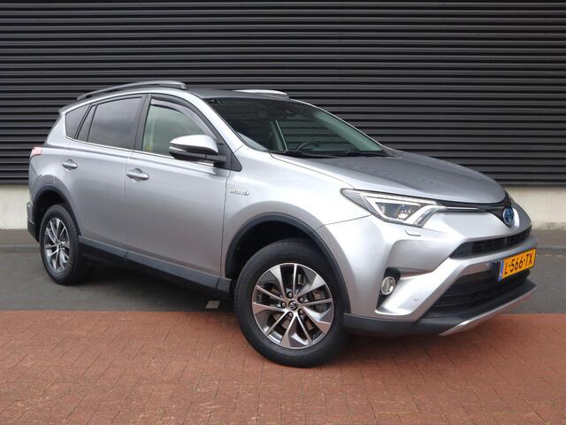 Toyota RAV4 2.5 Hybrid Executive | Clima | Cruise | Navi | Elektrische klep | Bearlock | Keyless | A.u.r. camera | Stoelverwarming | Telefoonvoorbereiding |