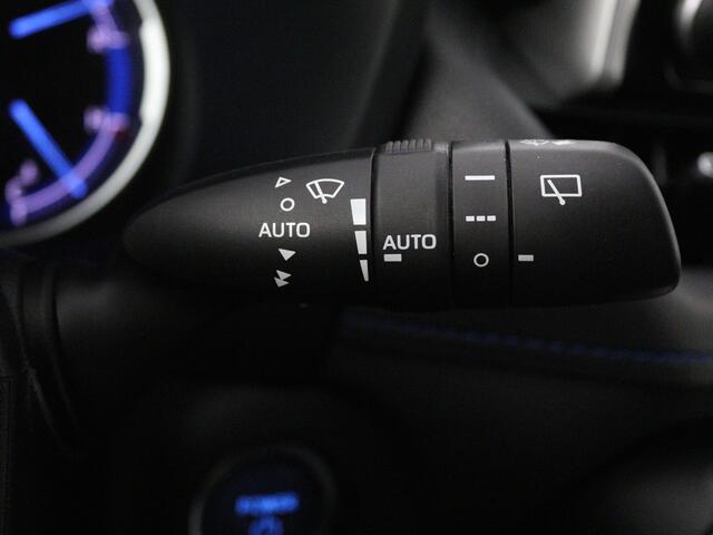 Toyota RAV4 2.5 Hybrid Bi-Tone