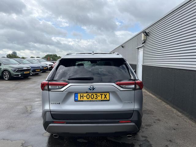 Toyota RAV4 2.5 Hybrid AWD Executive Schuif-/kanteldak, JBL audio, dodehoekdetectie, rondomzichtcamera, parkeersensoren v&a, keyless, adaptieve cruise control, Navigatie