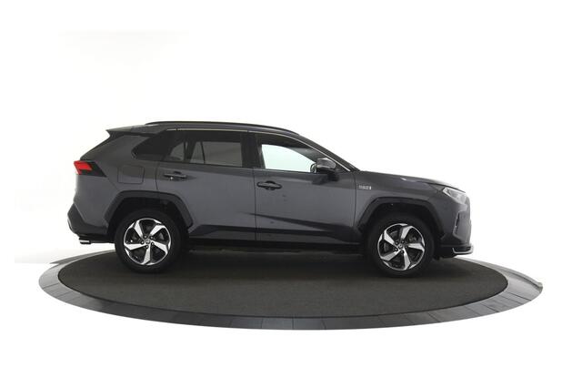 Toyota RAV4 2.5 PHEV Style | el. achterklep | Dodehoek ass. | Metallic lak |