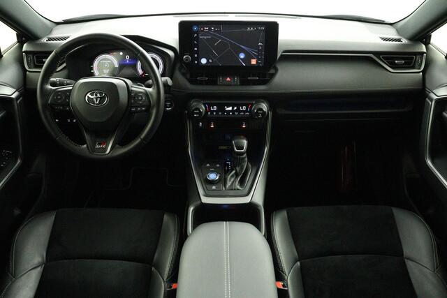 Toyota RAV4 2.5 Hybrid AWD GR SPORT | Appel Carplay/Android Auto | 360Camera | Trekhaak | Stoel/Stuurverwarming | Elektrische Voorstoelen | Elektrische achterklep |