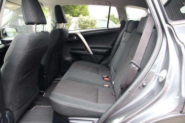 Toyota RAV4 2.5 Hybrid First Ed.