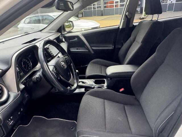 Toyota RAV4 2.5 Hybrid Style Stuur+stoelverw