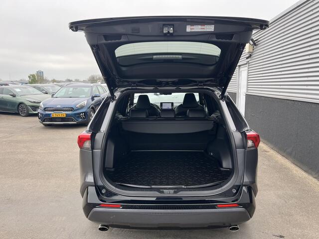 Toyota RAV4 2.5 Hybrid AWD Bi-Tone Apple Carplay/Android Auto navigatie, Stoelverwarming, Achteruitrij camera, Adaptieve cruise control, Draadloze telefoonlader, Kunstlederen/alcantara bekleding, Keyless