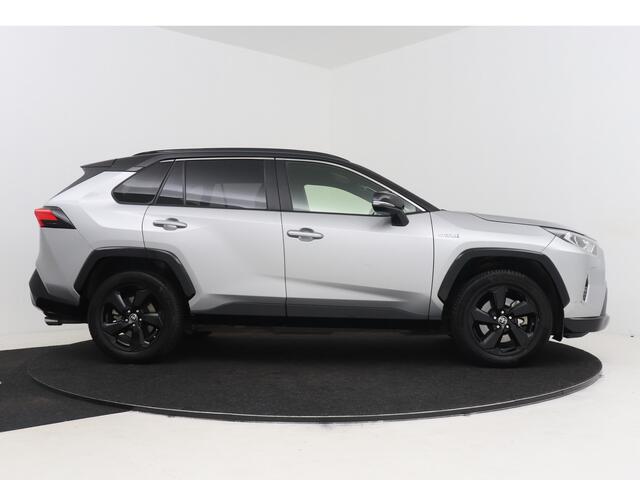 Toyota RAV4 2.5 Hybrid Bi-Tone | Apple Carplay & Android Auto | Parkeercamera | 13-08 TB
