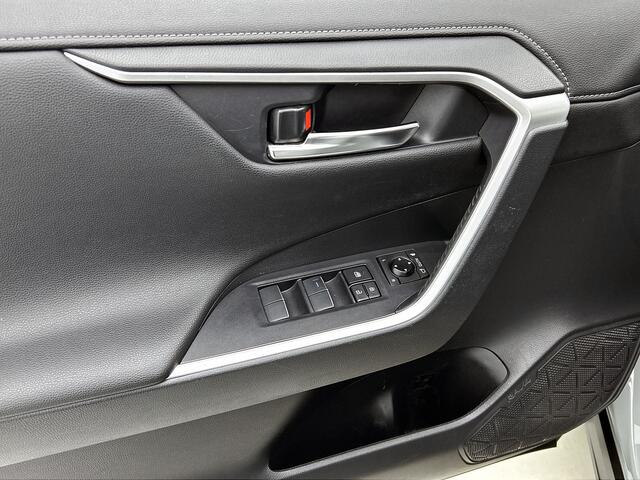 Toyota RAV4 2.5 Hybrid Executive | 1e Eigenaar | Dealer Onderhouden | BTW | JBL | Blindspot | Trekhaak | Memory | Leder |