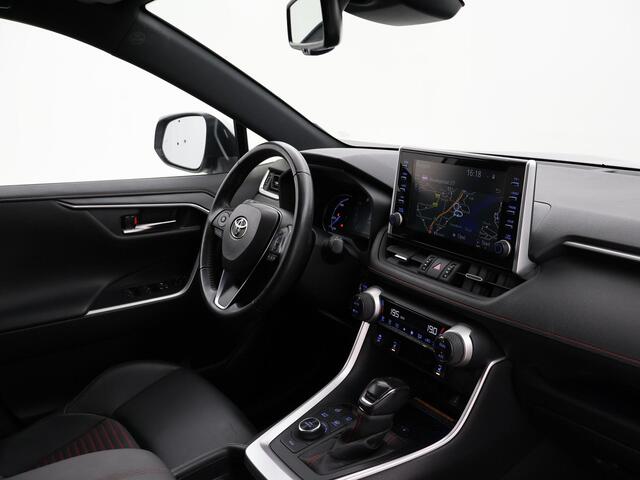Toyota RAV4 2.5 PLUG-IN PHEV HYBRID AWD 4WD 306 PK + TREKHAAK | STOELVERW. | CAMERA | LED | APPLE CARPLAY | 18 INCH