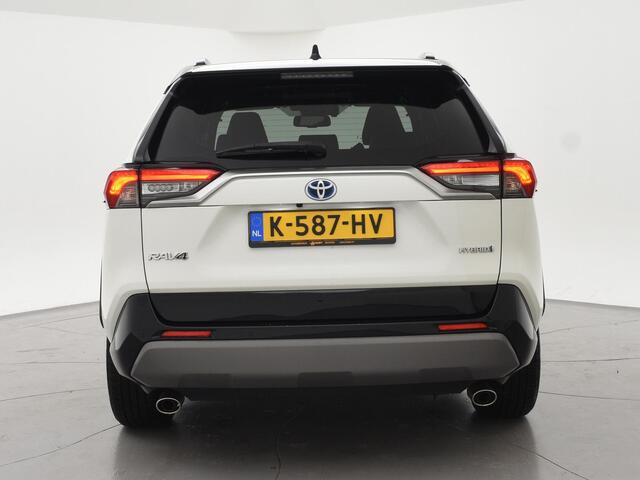 Toyota RAV4 2.5 218 PK HYBRID AUT. BI-TONE SELECTION + CARPLAY | ADAPTIVE CRUISE | CAMERA | STUUR/STOELVERW.