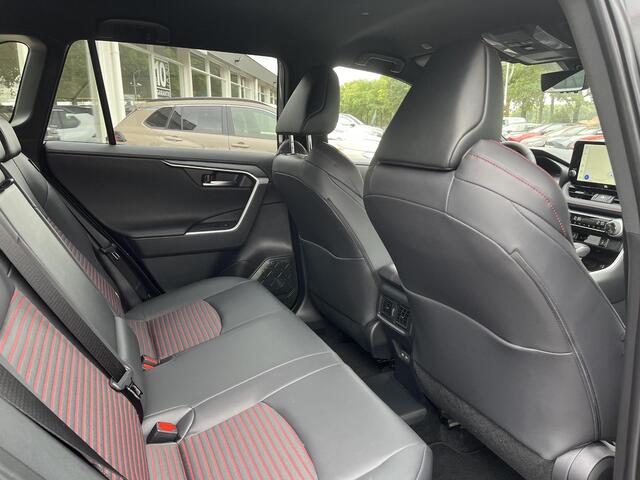 Toyota RAV4 2.5 Plug-in Hybrid AWD Limited Edition | Direct uit voorraad leverbaar!