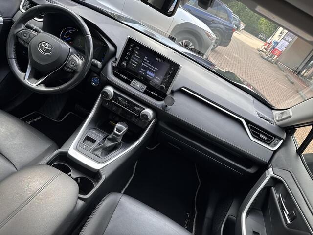 Toyota RAV4 2.5 Hybrid Executive | 06-10141018 Voor meer informatie