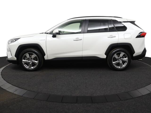 Toyota RAV4 2.5 Hybrid AWD Executive | Adaptive Cruise Control | Lederen bekleding | Navigatie | Stoelverwarming | Stoelventilatie | Apple Carplay | Android Auto |