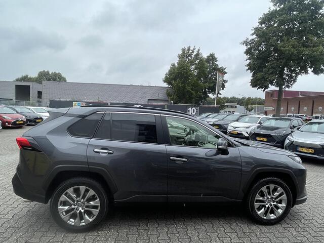 Toyota RAV4 2.5 Hybrid AWD Executive