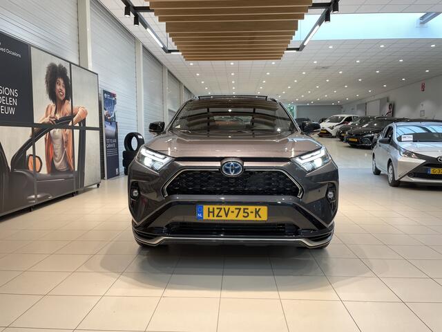 Toyota RAV4 2.5 Plug-in Hybrid AWD Limited Edition | Apple Carplay | 306 pk | Toyota Safety Sense | Dodehoekdetectie |