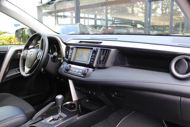 Toyota RAV4 2.5 Hybrid Energy | Rijklaar | Trekhaak | Stoelverwarming | Elek klep | PDC | Navi | Cruise
