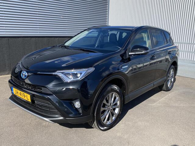 Toyota RAV4 2.5 Hybrid Executive Business Trekhaak 13-polig, parkeersensoren, 360° camera, dodehoek detectie, stoelverwarming, navigatie, JBL audio, cruise control, keyless