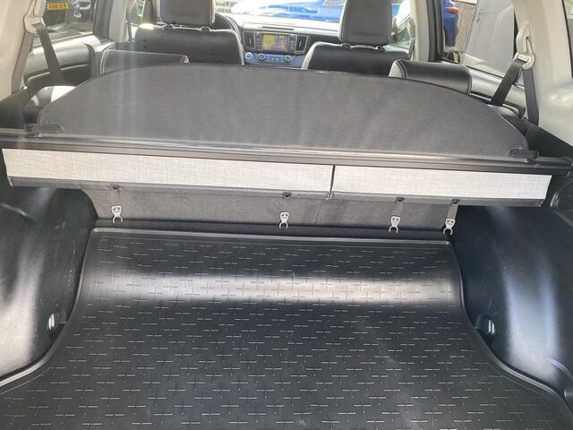 Toyota RAV4 2.5 Hybrid Executive Business Trekhaak 13-polig, parkeersensoren, 360° camera, dodehoek detectie, stoelverwarming, navigatie, JBL audio, cruise control, keyless