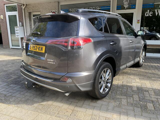 Toyota RAV4 2.5 Hybrid AWD Executive Navi Fullmap/Achteruitr.camera/Lederen bekl./Hoogteverstb. verwarmde stoelen met memory/Parkeersens. V+A/Keyless entry+startstop/Elektr. achterkl./Cruisecontr./DodehoekdetectieLed Dagrijverl.