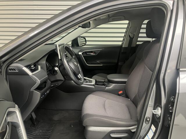 Toyota RAV4 2.5 HYBRID AWD/CARPLAY/EL A KLEP/STOEL STUUR VERW/KEY-LESS/ENZ