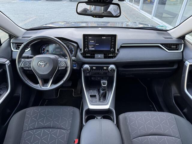 Toyota RAV4 2.5 Hybrid Active **APPLE CARPLAY/ ADAPTIEF CRUISECONTROL PARKEERCAMERA/ 36 MAANDEN GARANTIE**