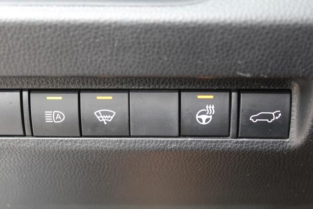 Toyota RAV4 2.5 Hybrid Style | Rijklaar | Trekhaak | Leder | Stoel-/stuurverw. | Apple/Android | LED | El. achterklep