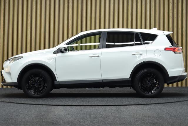 Toyota RAV4 2.5 Hybrid Style | Cruise-control | Navigatie | Elek. Achterklep | Camera | Clima | Parkeersensoren | Keyless | Stoelverwarming | All-season Banden