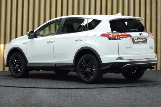 Toyota RAV4 2.5 Hybrid Style | Cruise-control | Navigatie | Elek. Achterklep | Camera | Clima | Parkeersensoren | Keyless | Stoelverwarming | All-season Banden