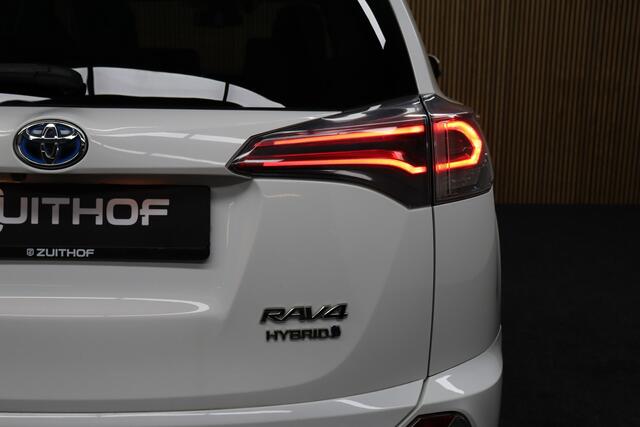 Toyota RAV4 2.5 Hybrid Style | Cruise-control | Navigatie | Elek. Achterklep | Camera | Clima | Parkeersensoren | Keyless | Stoelverwarming | All-season Banden