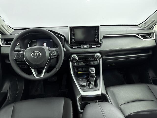 Toyota RAV4 2.5 Hybrid AWD Executive Limited | Elektrisch glazen panorama-dak | Parkeersensoren V+A | 360° Camera | Stoelverwarming |