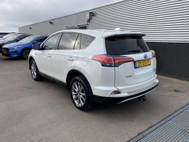 Toyota RAV4 2.5 Hybrid Style Trekhaak, navigatie, stoelverwarming, elektr. achterklep, keyless, cruise control, parkeersensoren