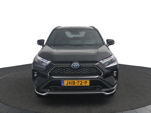 Toyota RAV4 2.5 Plug-in Hybrid AWD Dynamic | Direct Leverbaar | Stoelverwarming | Elektrisch verstelbare Bestuurdersstoel | Parkeersensoren Rondom |
