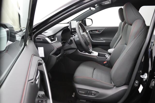 Toyota RAV4 2.5 Plug-in Hybrid AWD Dynamic | Direct Leverbaar | Stoelverwarming | Elektrisch verstelbare Bestuurdersstoel | Parkeersensoren Rondom |