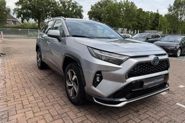 Toyota RAV4 2.5 Plug-in Hybrid AWD Style Navigatie, Dodehoekdetectie, Achteruitrijcamera, LMV, LED, Smart Key, Stoelverwarming